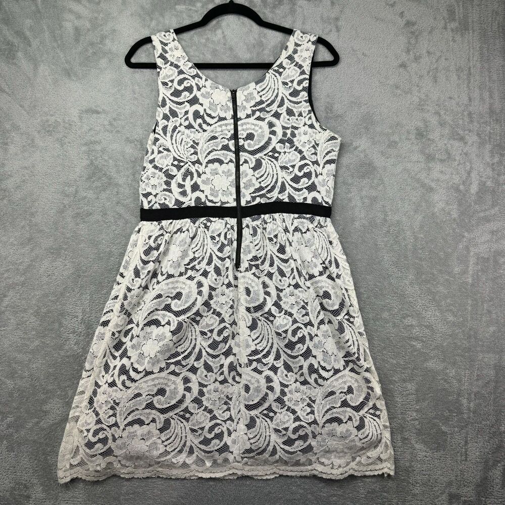 Monteau Dress Women's Large White Black Sleeveless Mini Preppy Work Lace Formal - Picture 4 of 16